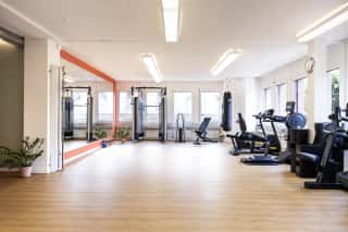 Trainsingsraum der Physiotherapiepraxis